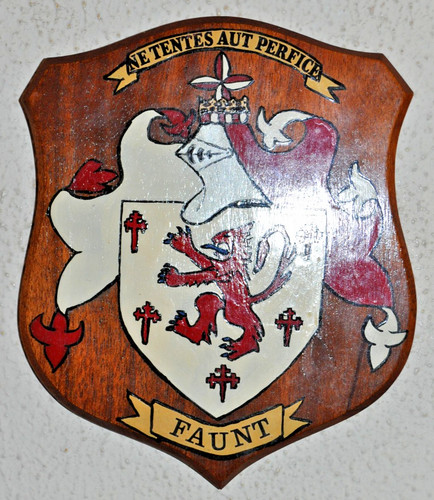 Faunt family plaque - , shield