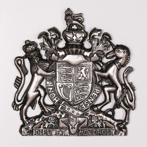 Vintage silver style - style, cast