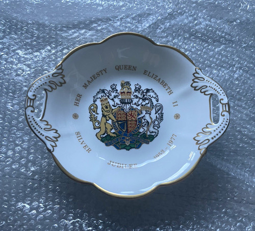 Coalport queen elizabeth - elizabeth, ii