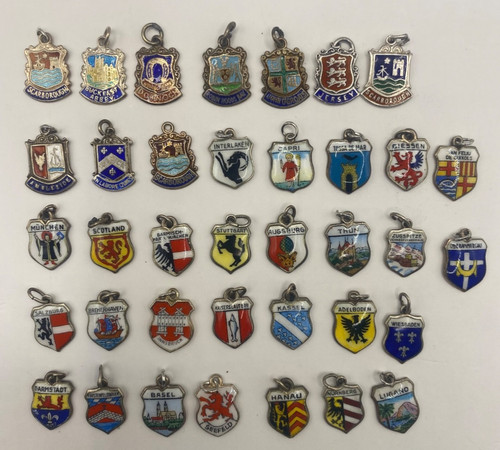 Silver hallmarked crest - hallmarked,