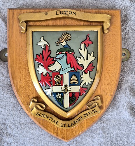Luton coat arms england - luton,
